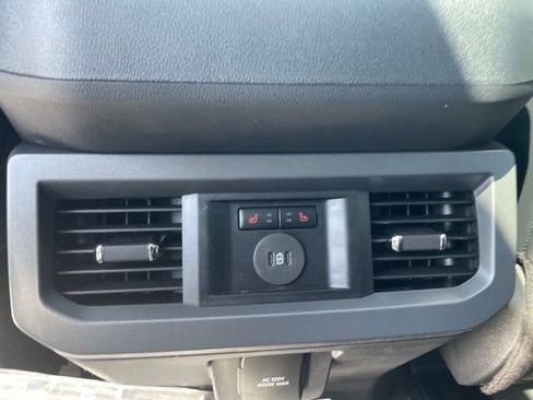 New 2026 Ford F250 Lariat image 25