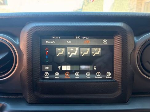 Used 2023 Jeep Wrangler Unlimited Sport AWD/4WD image 24
