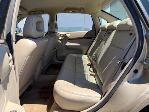 Used 2005 Chevrolet Impala LS FWD image 14