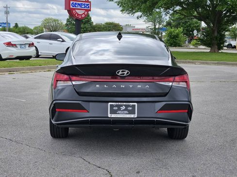 New 2026 Hyundai Elantra SEL Sport Premium w/ Cargo Package FWD image 6