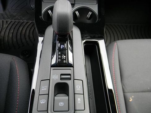 New 2026 Toyota Prius Plug-In Hybrid FWD image 13