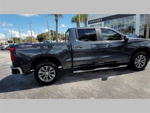 Used 2023 Kia Telluride EX image 45