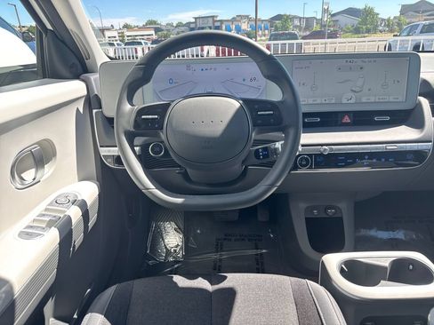 Used 2024 Hyundai Ioniq 5 SE AWD/4WD image 13