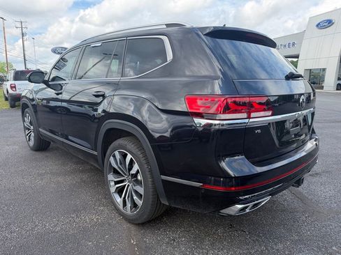 Used 2023 Volkswagen Atlas SEL Premium AWD/4WD image 3