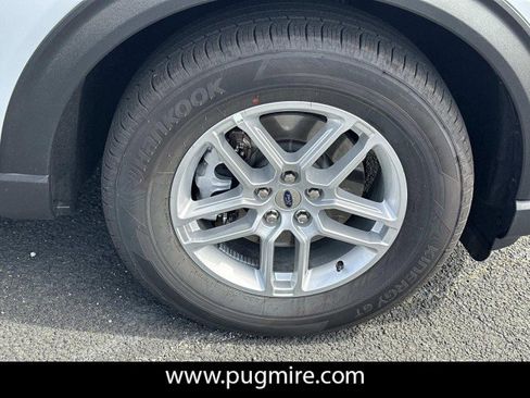 New 2026 Ford Explorer Active image 12