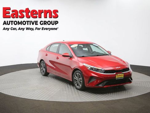 Used 2023 Kia Forte LXS image 48