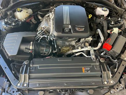 Used 2023 Cadillac CT4 Luxury w/ Sun And Sound Package RWD image 24