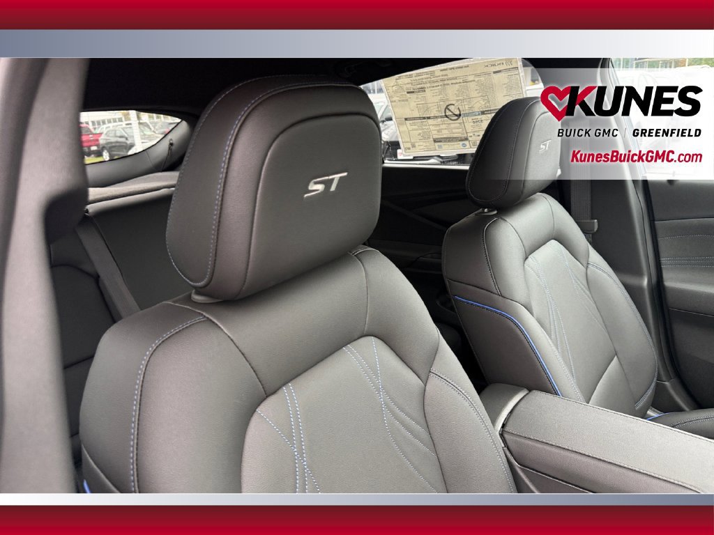 New 2026 Buick Envista Sport Touring w/ Convenience I Package FWD image 42