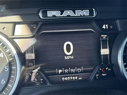 Used 2022 RAM 1500 Big Horn w/ Night Edition image 16
