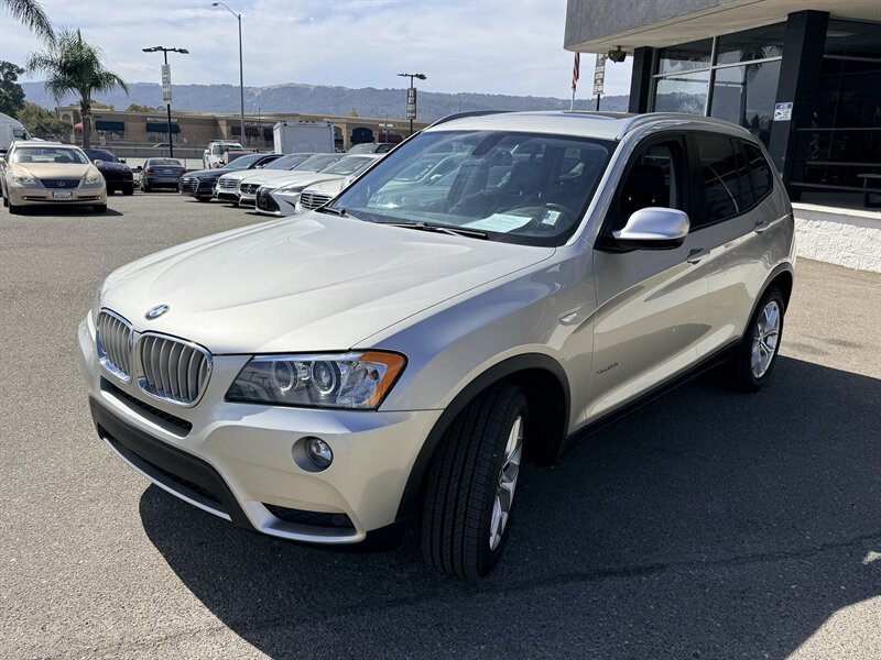 Used 2013 BMW X3 xDrive28i AWD/4WD image 3