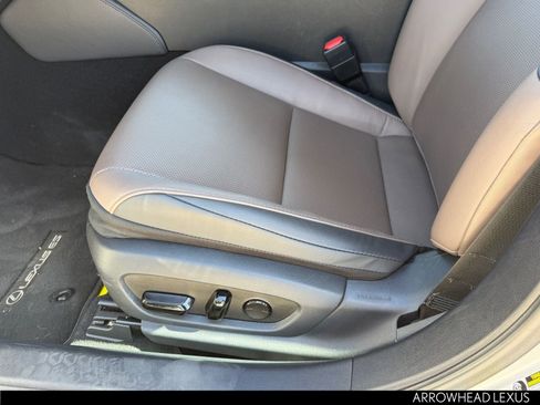 Used 2025 Lexus ES 300h w/ Premium Package image 14