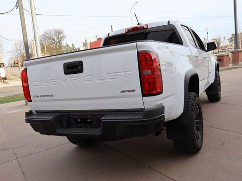 Certified 2021 Chevrolet Colorado ZR2 w/ ZR2 Dusk Special Edition image 7