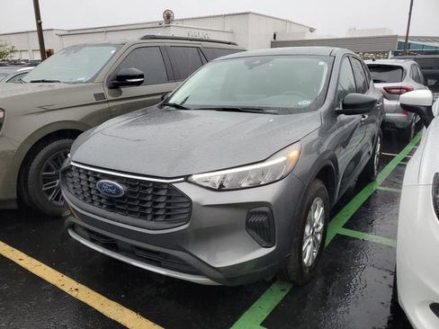 Certified 2025 Ford Escape Active w/ Tech Pack #1 image 1