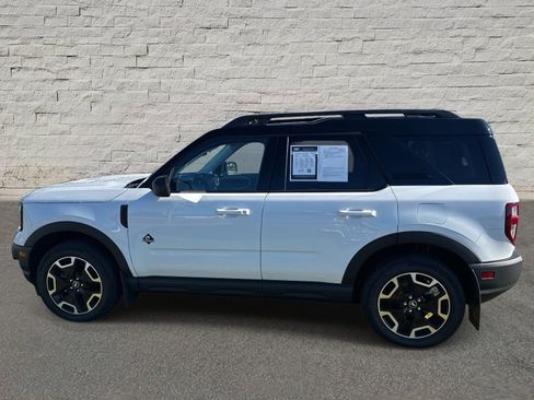 Used 2024 Ford Bronco Sport Outer Banks w/ Tech Package image 8