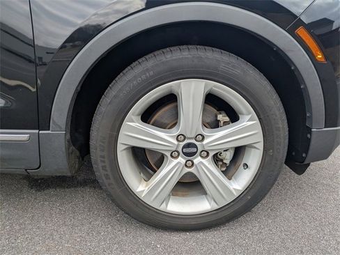 Used 2018 Lincoln MKC Premiere image 11