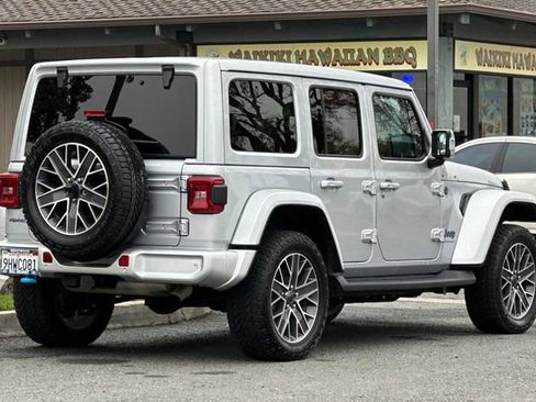 Used 2024 Jeep Wrangler High Altitude image 3