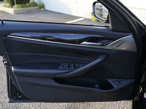 Used 2019 BMW 540i xDrive w/ M Sport Package AWD/4WD image 22