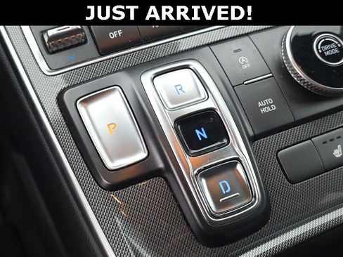 Used 2023 Hyundai Santa Fe SEL image 16