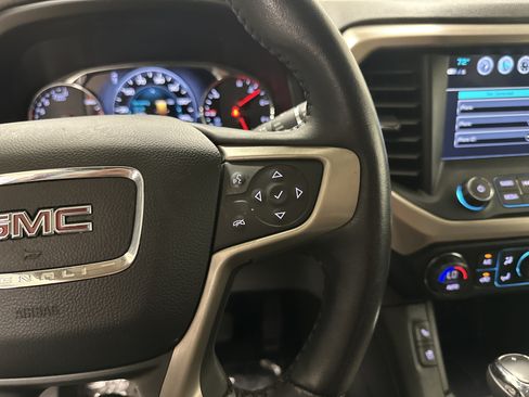 Used 2019 GMC Acadia Denali w/ Technology Package AWD/4WD image 20