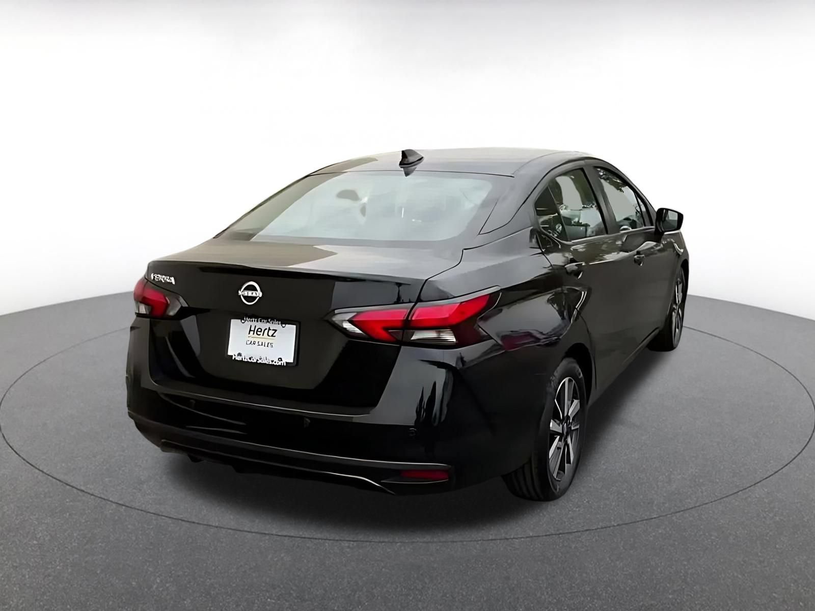 Used 2025 Nissan Versa SV FWD image 13