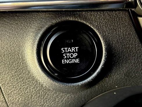 Used 2024 MAZDA MAZDA3 s AWD/4WD image 27