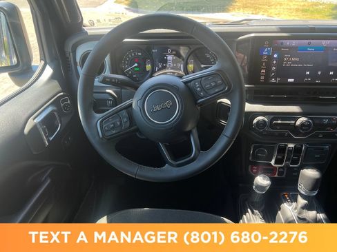 Used 2025 Jeep Wrangler Unlimited Sport S 4xe AWD/4WD image 13