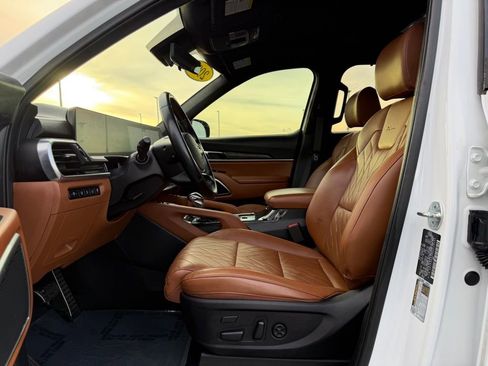 Used 2024 Kia Telluride SX Prestige X-Pro image 11