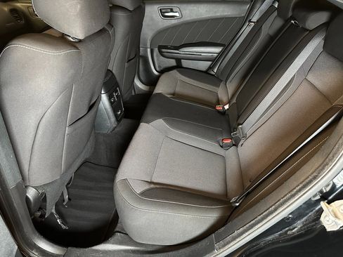 Used 2020 Dodge Charger SXT w/ Blacktop Package image 19