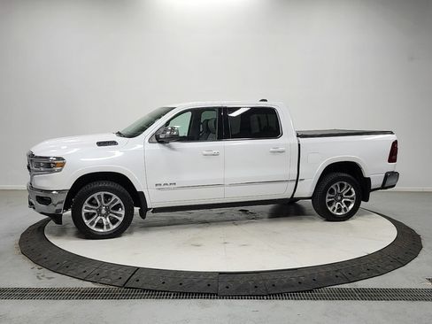 Used 2024 RAM 1500 Limited AWD/4WD image 4