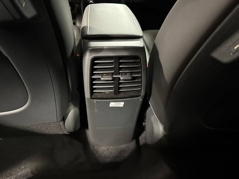 New 2026 Kia Niro Wind w/ Wind Preserve Package FWD image 24