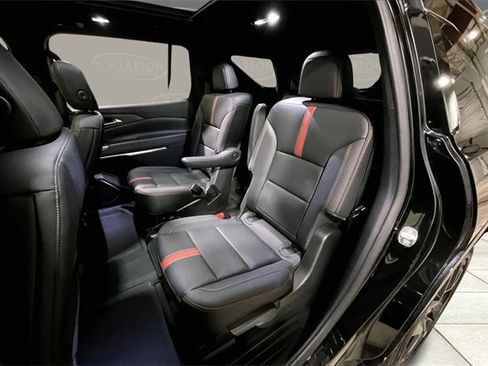 Certified 2024 Chevrolet Traverse RS image 14