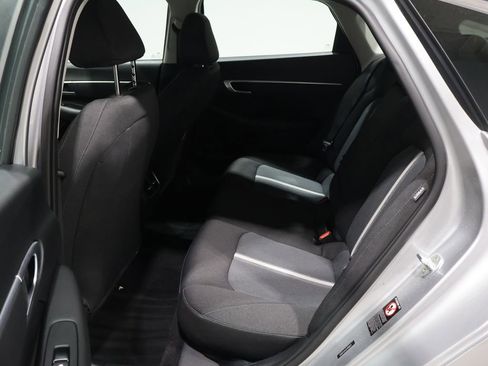 Used 2020 Hyundai Sonata SEL w/ Convenience Package image 18