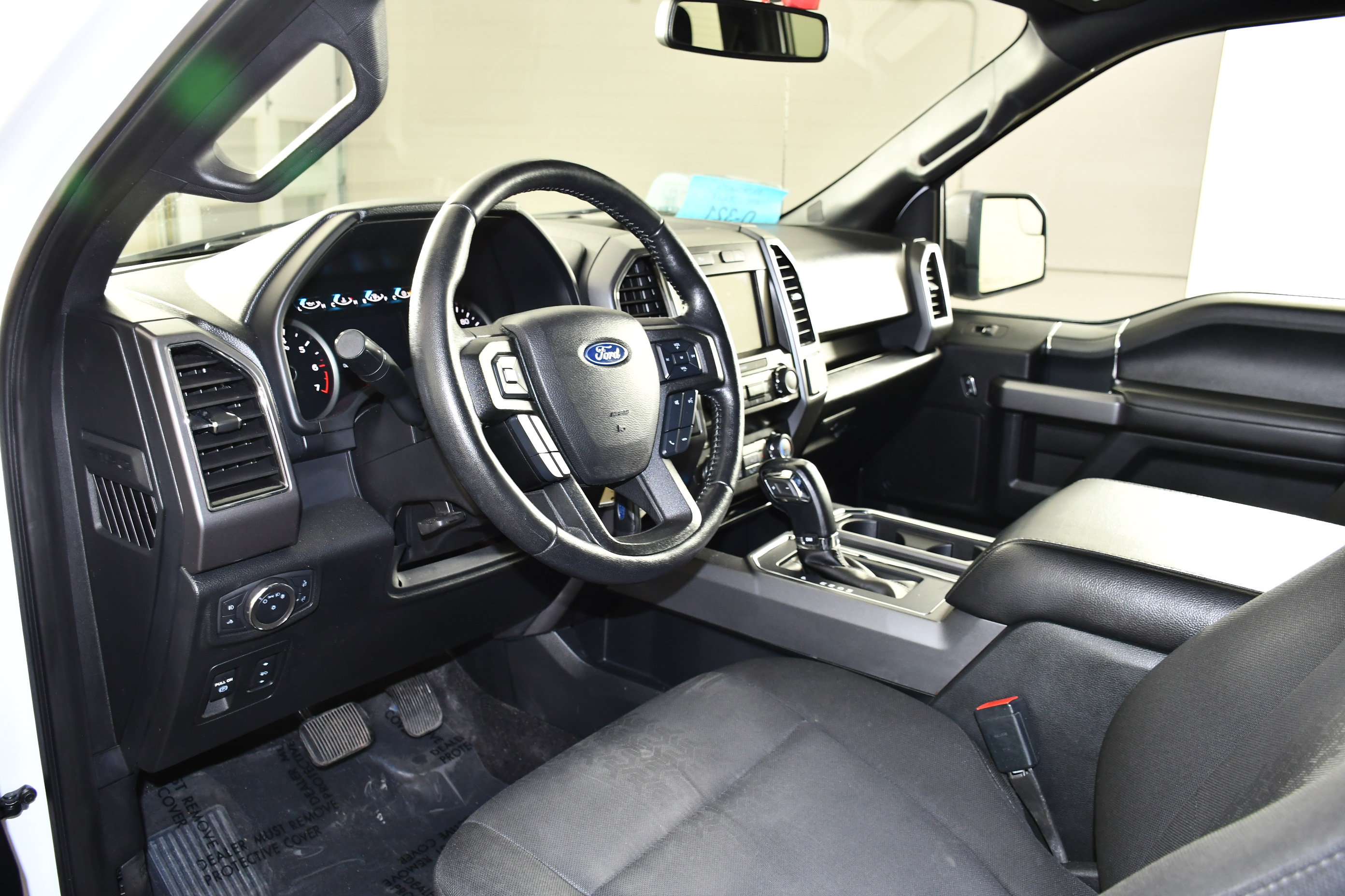 Used 2020 Ford F150 XLT w/ Equipment Group 302A Luxury AWD/4WD image 2