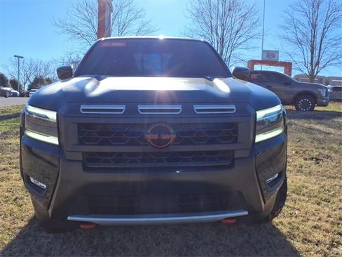 Certified 2025 Nissan Frontier Pro-X image 21