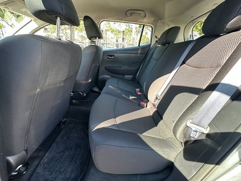 Used 2017 Nissan Leaf S w/ Charge Package FWD image 18