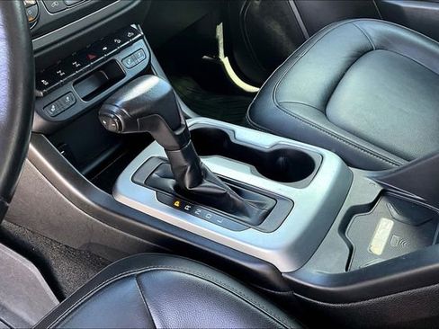 Used 2017 Chevrolet Colorado ZR2 AWD/4WD image 19