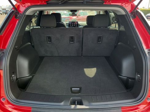 Used 2023 Chevrolet Blazer LT FWD image 24