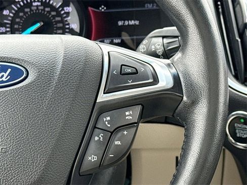 Used 2019 Ford Edge Titanium w/ Equipment Group 301A image 27