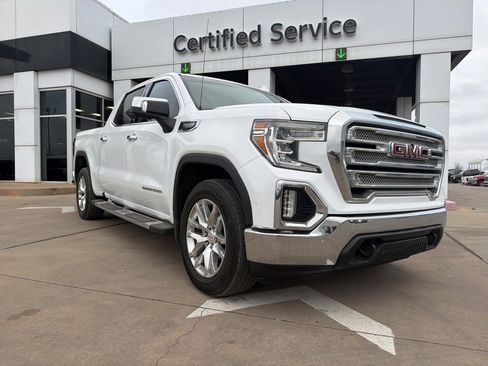 Used 2020 GMC Sierra 1500 SLT image 1