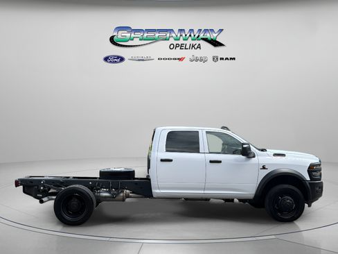New 2026 RAM 4500 Tradesman AWD/4WD image 8