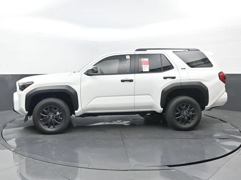 New 2026 Toyota 4Runner SR5 RWD image 20