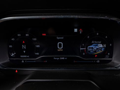 Used 2022 GMC Yukon XL AT4 w/ AT4 Premium Plus Package image 19