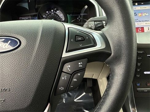 Used 2019 Ford Edge Titanium w/ Equipment Group 301A image 26