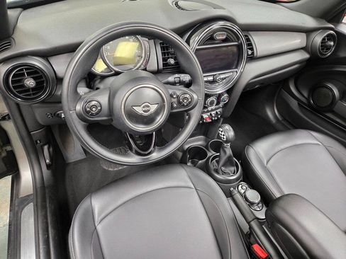 Used 2019 MINI Cooper Convertible w/ Signature Upholstery Package FWD image 19
