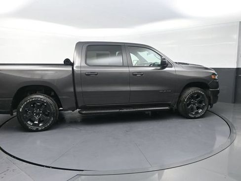 Used 2026 RAM 1500 Express AWD/4WD image 11
