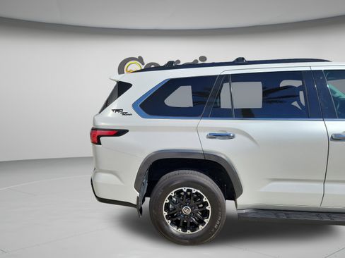 Certified 2023 Toyota Sequoia Limited w/ TRD Off-Road Package AWD/4WD image 30