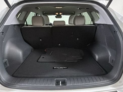Used 2020 Hyundai Tucson Sport FWD image 28