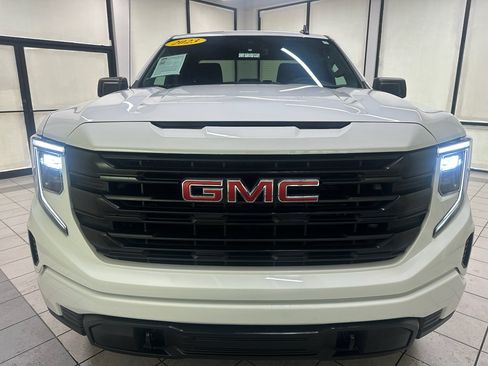 Used 2023 GMC Sierra 1500 Pro w/ Graphite Edition AWD/4WD image 13