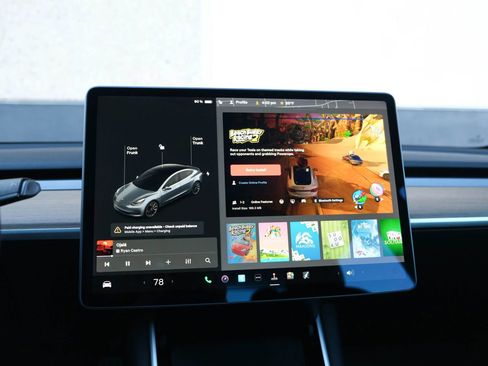 Used 2020 Tesla Model 3 Performance image 58