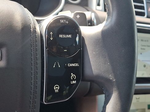 Used 2020 Land Rover Range Rover HSE AWD/4WD image 23